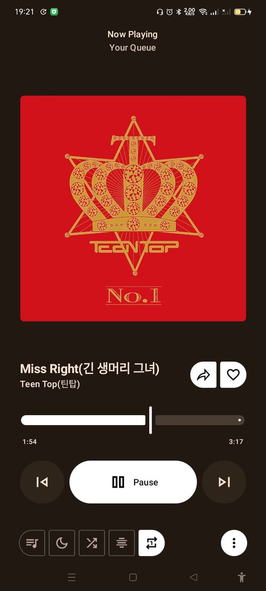 stellection's tweet photo. kira2 dengan playlist ini, etmin sedang menulis apa🙏 https://t.co/fu37ZsGtLC