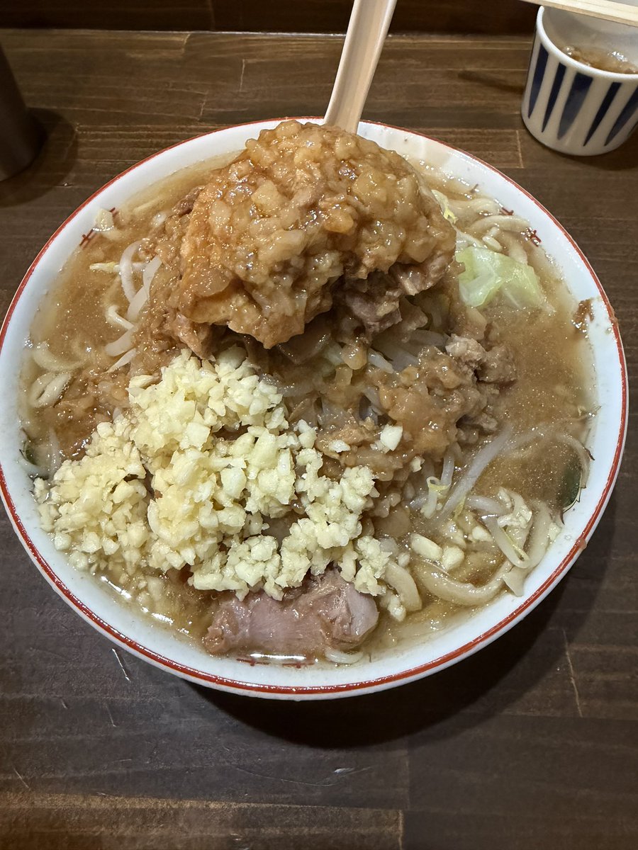 RS5716SW's tweet photo. 初めてのアカギ

美味しかったけど量がとにかく多い😂
ギリギリ完食したけど年寄りにはキツいな😂 https://t.co/E2nP61QC5J
