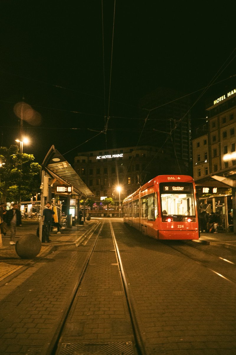 ChaelAdriano's tweet photo. Hallo, Frankfurt! 🇩🇪 https://t.co/42pwRCRiad