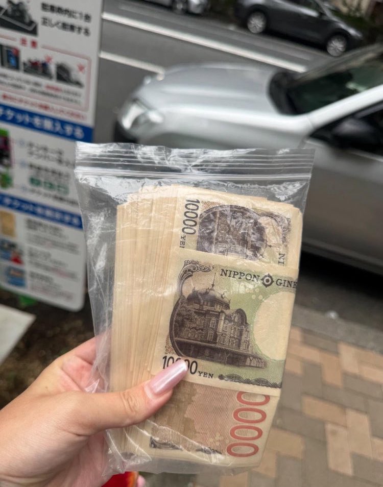 結衣@国内外で100以上のホテル経営 tweet media