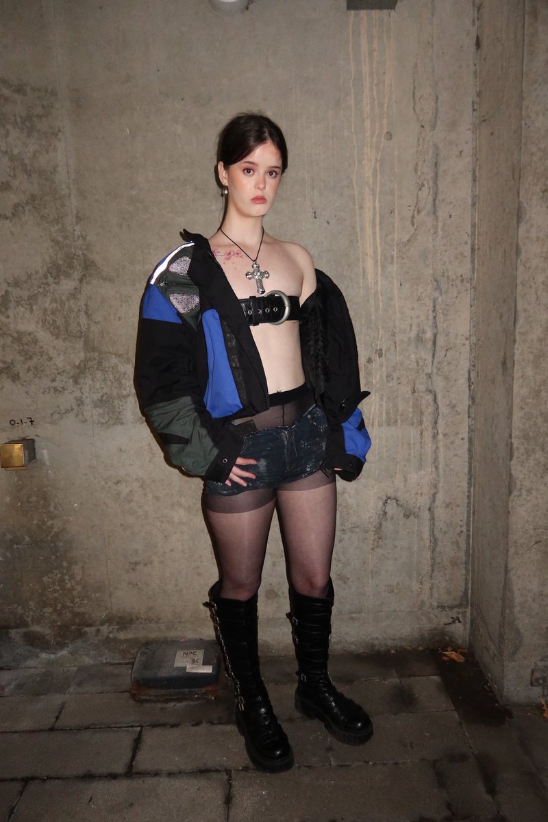 j3m_j3m's tweet photo. Unedited styling pics with some pieces from JEMS. https://t.co/MWQ82xzW9k