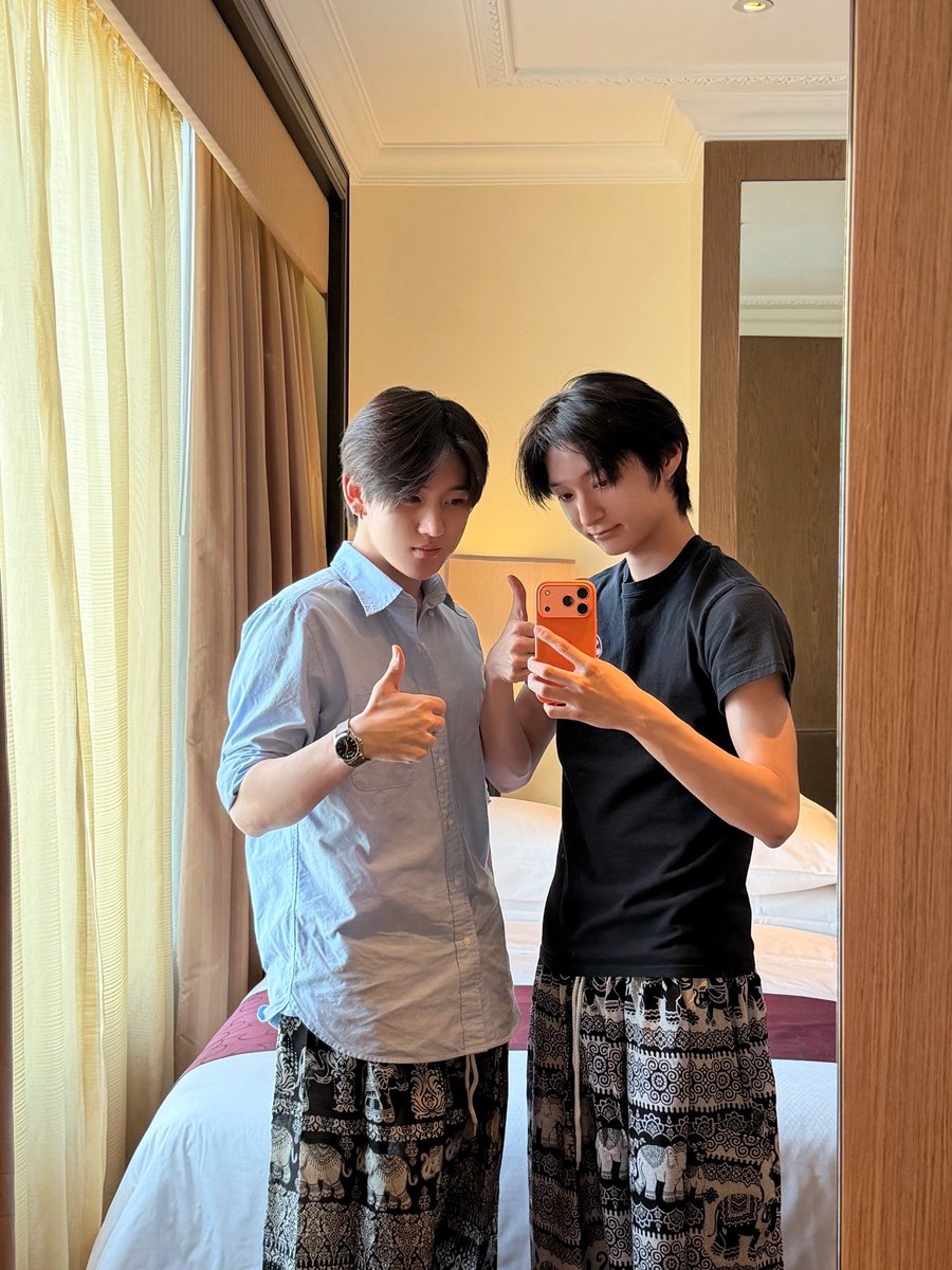 du2du_'s tweet photo. 코끼리바지라는것
저도참애용하는바지입니다 https://t.co/UUSwbAjTlS