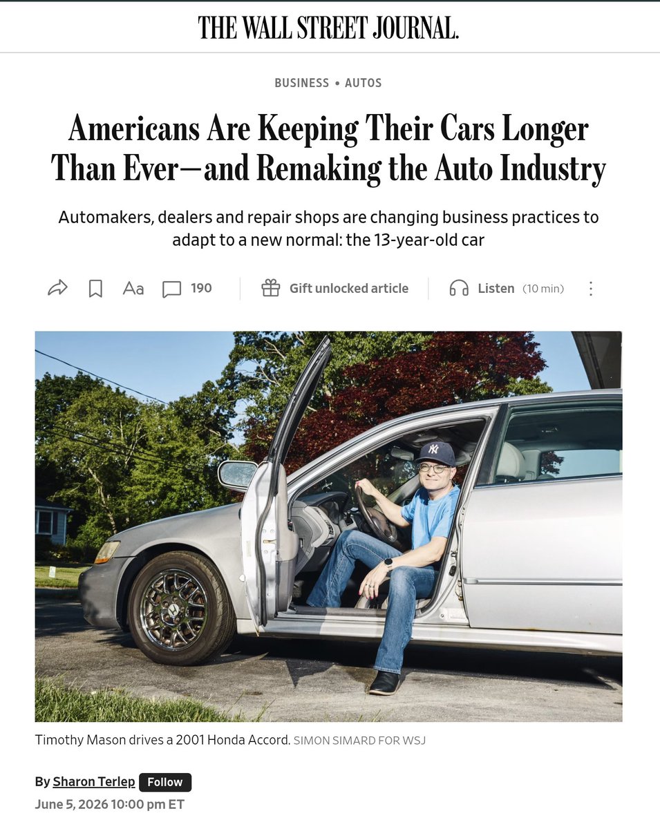 parego's tweet photo. O sonho americano virou uma lenda urbana nos EUA....

Americanos não conseguem mais comprar carros novos e a industria de carros usados com +10 anos está sustentando o mercado.

O modelo econômico neoliberal está falido e o padrão de vida da sociedade americana só piora a cada ano que passa. 

#NeoLiberalismo 

https://t.co/Js5pi1Vh41
