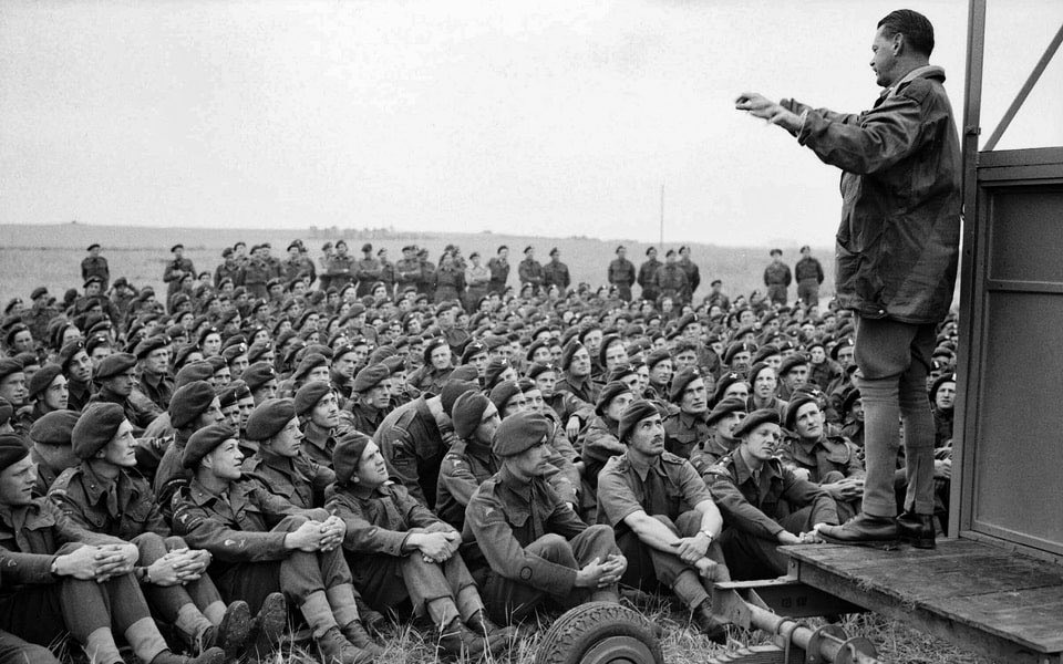 Alex_Paschim's tweet photo. @almurray https://t.co/3wH61EeOu7