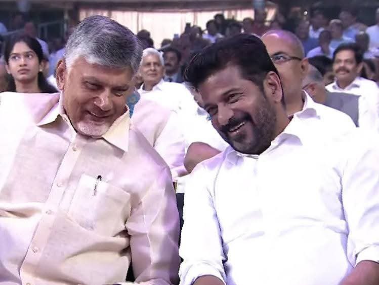 KishNeil007's tweet photo. @M9News_ @revanth_anumula మెషిన్ అరుస్తుంది ఇక్కడ…
దొంగ దొంగ ( A1 #VOteForNote ) కలిసి ఊళ్లు పంచుకున్నట్టు. ఒక సామెత.
తెలుగు రాష్ట్ర ప్రజల కర్మ.
#Telangana #Hyderabad #Andjrapradesh https://t.co/1D84d7LL7O