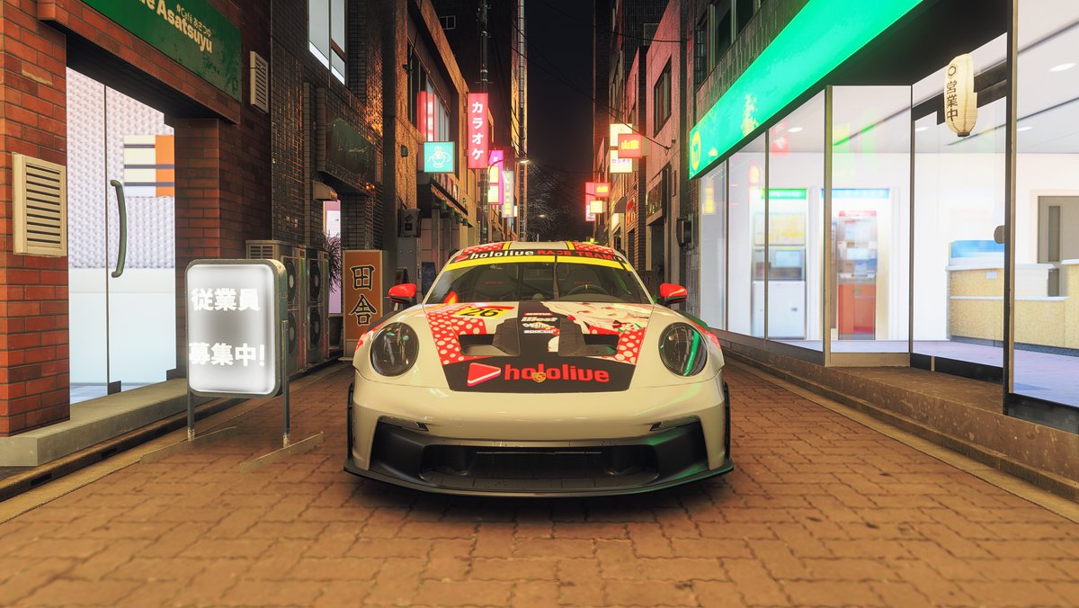 YO DAYO!👿 Nakiri Ayame / 百鬼あやめ on a Porsche 911 GT3 RS
