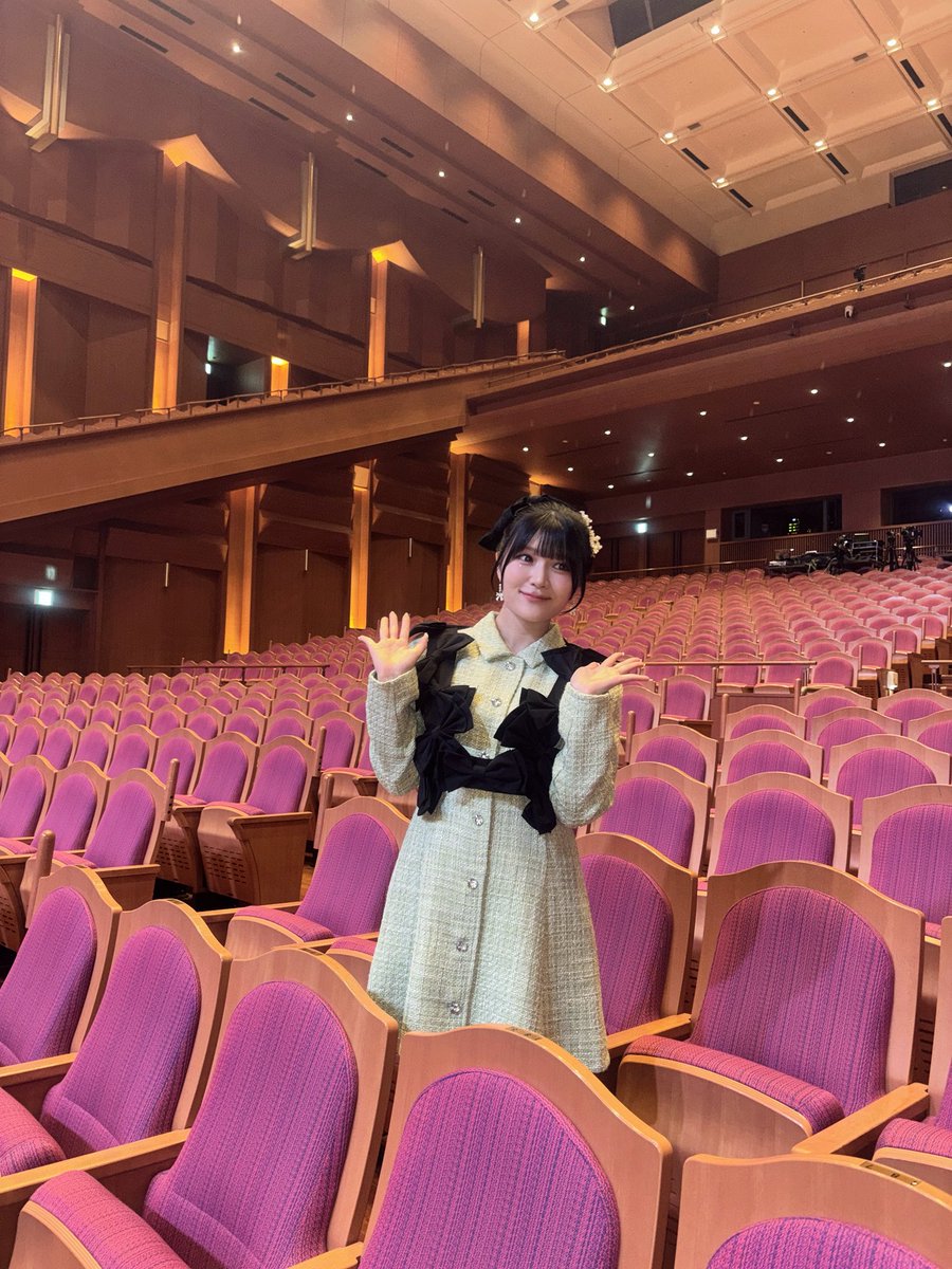 aaanna1205's tweet photo. 初めてのオーケストラ､いつもと違う緊張があったけど感動したし本当に楽しかったなぁ...。こんな経験が出来るのも響季と応援してくれる皆さんのお陰､ありがとうт т💚
ソロで「春風に乗って」もカバーさせていただきました!涙
ぜひ今日の感想教えてね💎

余韻

篁響季役 鈴木杏奈
#シャインポスト https://t.co/a7OXMWULdh