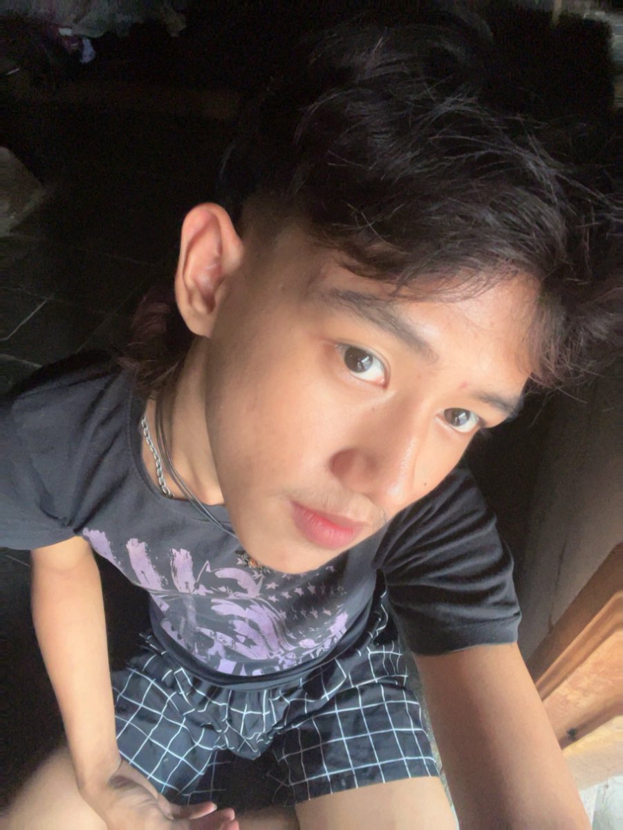 pineappleado's tweet photo. pap after potong bub.. anw moots?? https://t.co/qiJo5HEckY