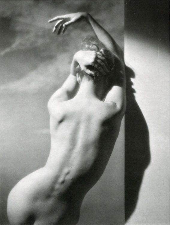 njeastman's tweet photo. #LesNudes  
~ https://t.co/q7rWeNi08R