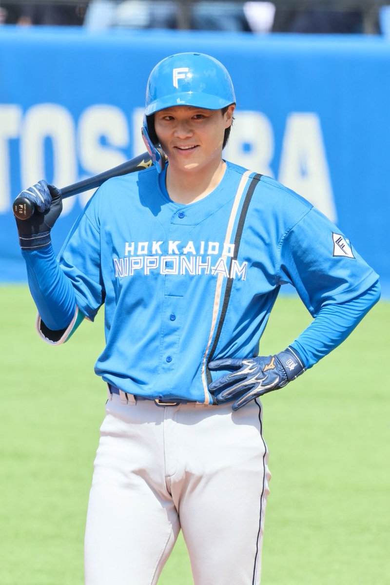 ys_nh_285005's tweet photo. さちやが楽しそうすぎて、こっちまで楽しい気持ちになった。笑

#山﨑福也 #lovefighters https://t.co/jqmVQbpcMJ