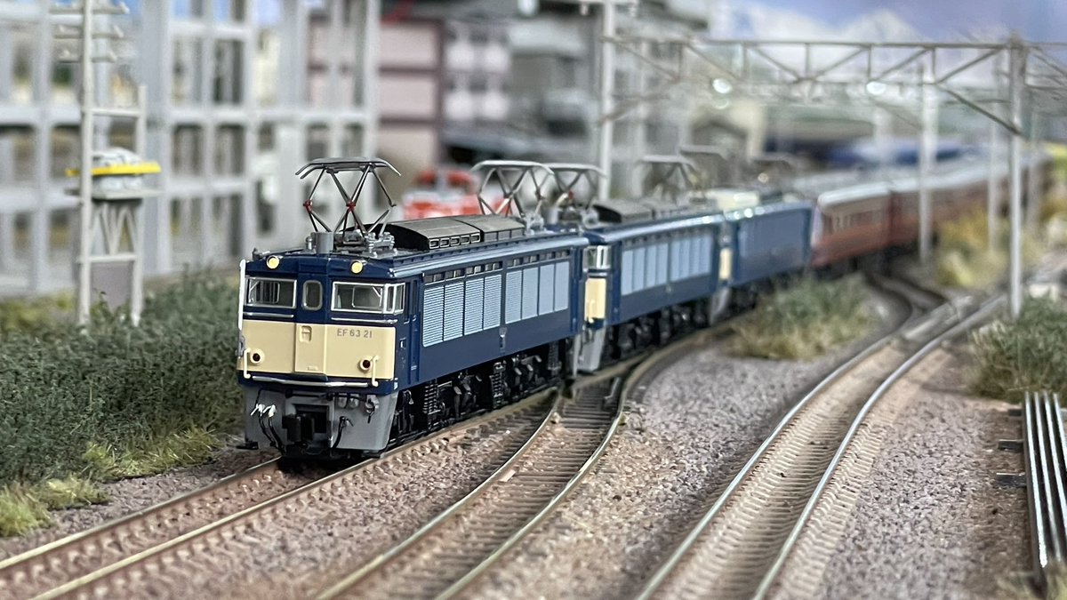 Re_Color_train's tweet photo. 【東京・本店4階】本日ご来店のお客様⑤
碓氷峠を行くサロンエクスプレス東京
※ 全線貸切3h
#リカラー #Re_Color #鉄道模型 #nゲージ #レンタルレイアウト https://t.co/UzVyPXjfpI