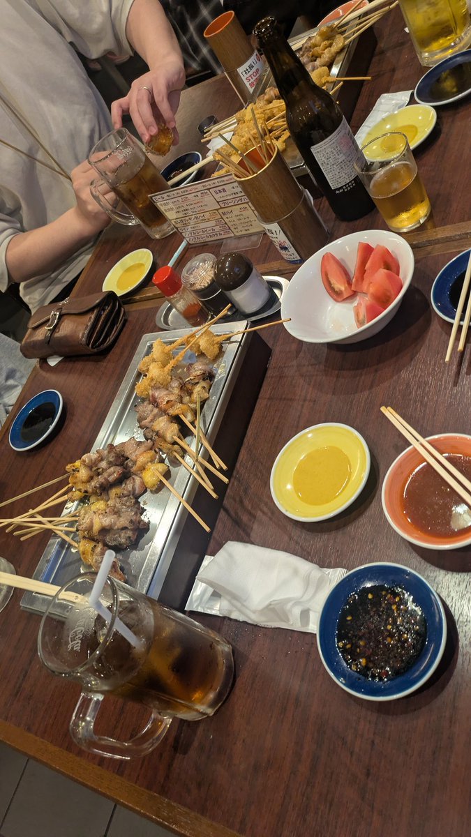 elechin's tweet photo. 今日は身内で秋吉！
友人に奢ってもらいました、ゴチです！！ https://t.co/O07wpNHDT1