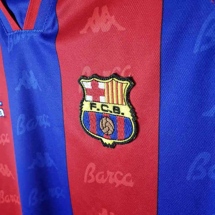 Akademi90s's tweet photo. Barcelona 1996-97 İç Saha Retro Forma

Profesyonel kalite üründür.
Yurtdışından özel olarak getirtiliyor. İade yok fakat değişim mevcut. 
Kargo süresi 1-3 haftadır.

🔗 Sipariş İçin Link Bio’da https://t.co/wkyDCiEPrr