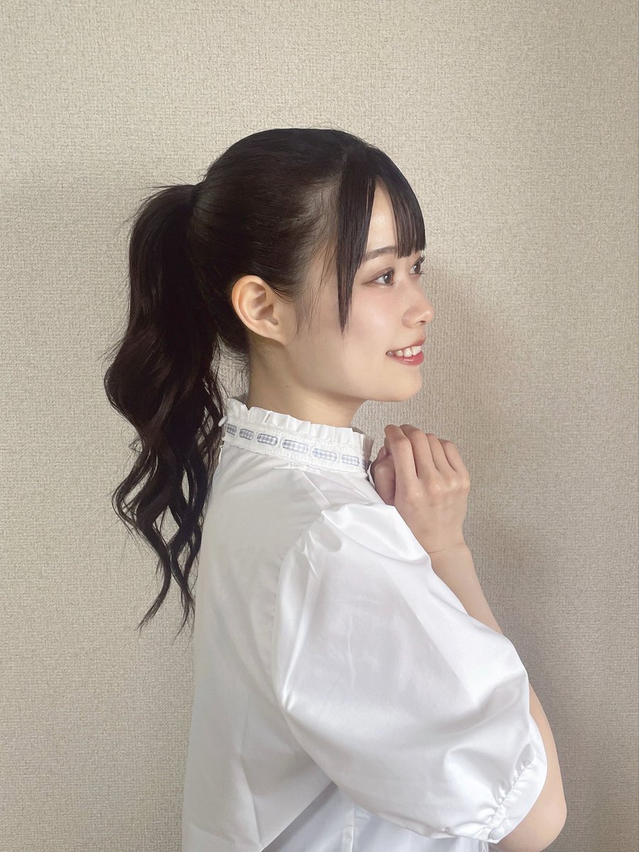 takatsukishiho_'s tweet photo. 皆さんはじめまして
高月 志歩(たかつき しほ)です🌿 𓈒𓏸

『しぃちゃん』と呼んでくださいっ✩

ずっと夢見たアイドルをツヅリカとして実現出来ることをすごく嬉しく思います！💫
変幻自在なパフォーマンスで、どのポジションにいても目を引くアイドルになりたいです！

よろしくお願いします♡ https://t.co/RWnwhd29V2