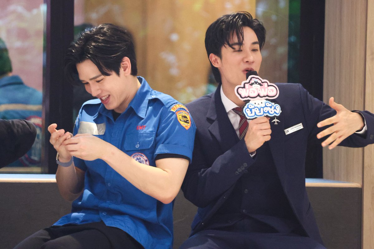 bloomlion's tweet photo. วันนี้พิโต้ กับคุณคณิตเขาเปลี่ยนชุด
แต่ถึงจะเปลี่ยนชุด แต่โพชัด นะจ๊ะ 

#ADogAndAPlaneEP2
#ADogAndAPlane 
#Tawan_V #Newwiee
@Tawan_V @new_thitipoom https://t.co/tkKwPsNVUB