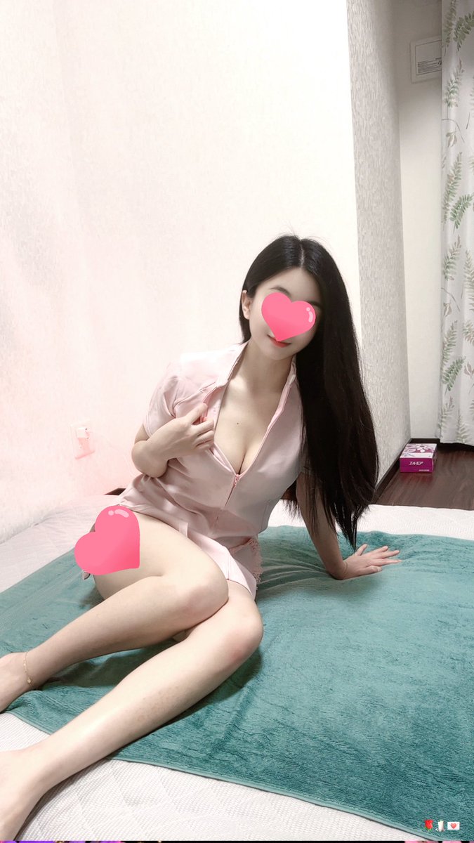 gianyender's tweet photo. 20歳香港🇭🇰みほちゃん
20歳シンガポールももちゃん
ぜひよろしくお願いします https://t.co/YpneGDaFY7