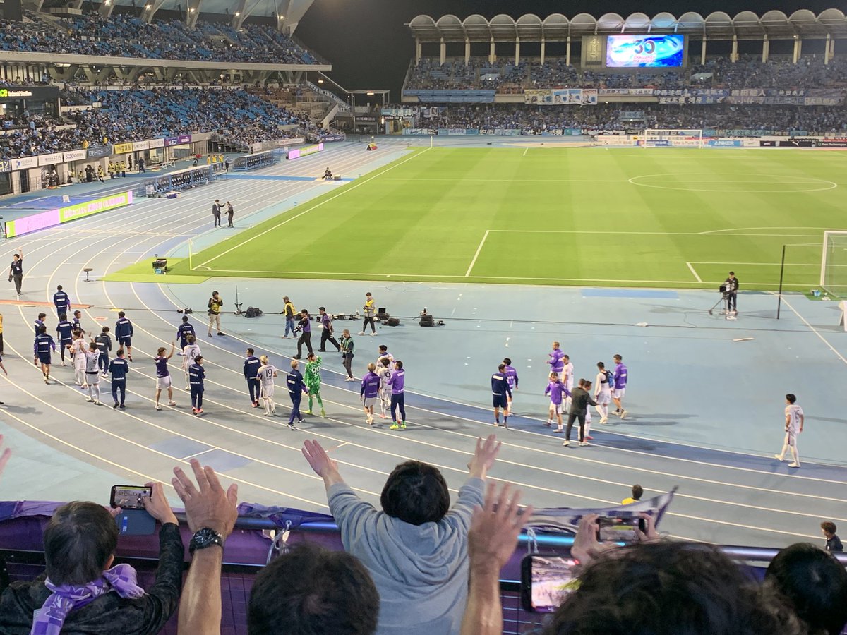 ikabsoccer's tweet photo. 満足ではないが、楽しく、明るい半年だったぜ

中村君頼む、もう一年だけ広島で闘ってくれないか

リーグ獲ろう https://t.co/ndYj8FGDmq