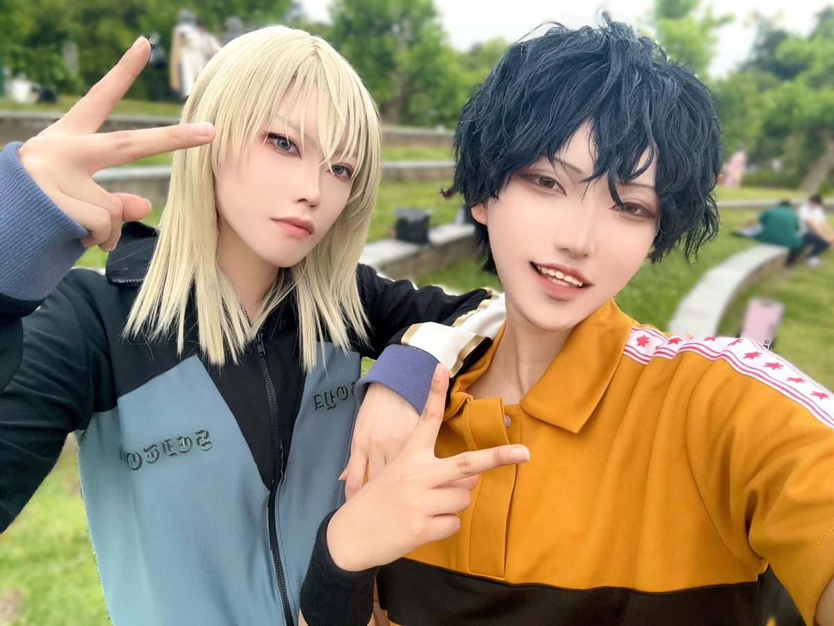 sasame_cos's tweet photo. おそくほ！！！
1着目、mhykステ魔女ちゃんｽﾞ💚🩵
と
2着目、赤也とウザウザーの全立コンビやってきちゃ！！！😈
めちゃ楽しすぎたな！！！
激カワ魔女ちゃんと超美ウザーありがとね！！！💕︎
交流してくださった方もありがとうございました！！🥰🥰
 #アコスタ鶴舞 https://t.co/h4s9SVmc5H