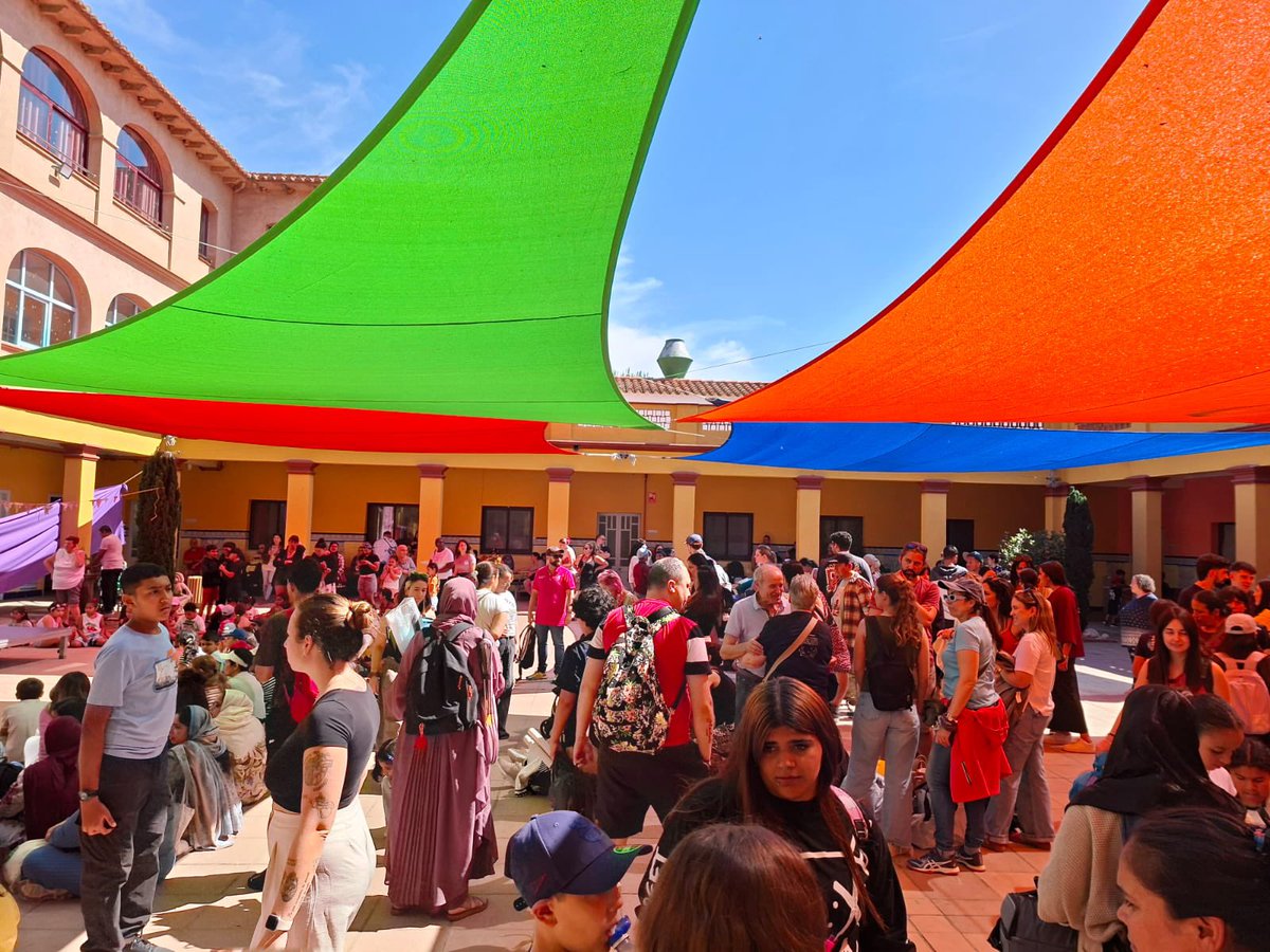 MaristesCat's tweet photo. Gran èxit de la #MatinalChampagnat, la trobada anual de les obres socials de #MaristesCat per compartir i celebrar la vida entre educadors, infants i famílies! I aquest any… amb un component especial: celebrar la festivitat, avui, de Sant Marcel·lí Champagnat! Enhorabona! https://t.co/1SXNL8D5Yk
