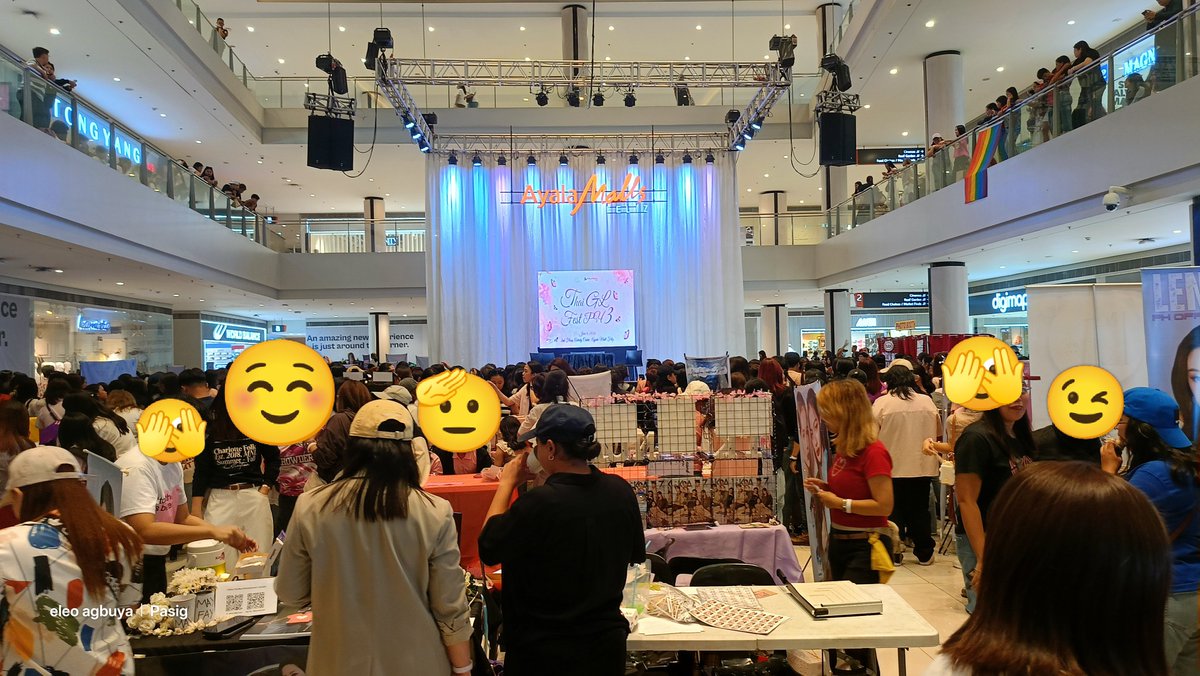 taz0883's tweet photo. Just got home.. Ndi na sana ako pupunta kasi natrauma ako sa divorce couple (FY) kaso ayun nabudol ni @J9_FairyBabe may bago na naman mga anak.. Pag talaga etong new children ko mag-away din, lilipad talaga ako Thailand at kukurutin ko sila sa ngala-ngala😆
#ThaiGLFestPH3 https://t.co/hXVhq2pKCe