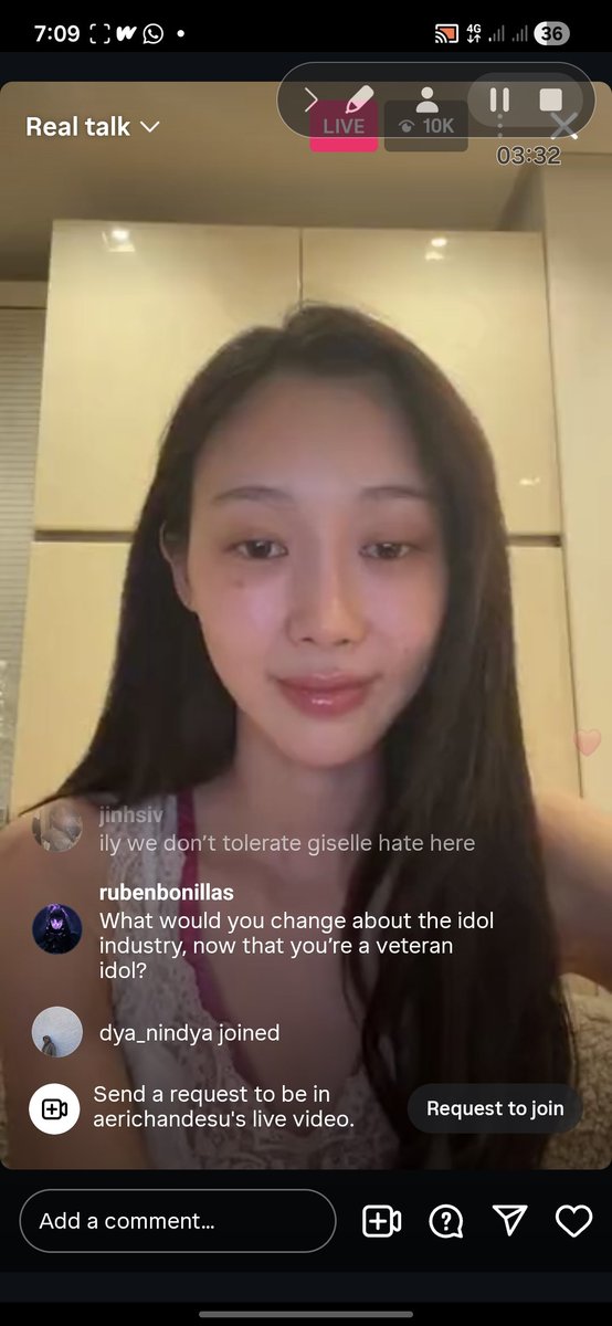 Loveynavy's tweet photo. Hoki banget hari ini sumpahh bisa mantengin live mereka dari awal😭😭 https://t.co/d0V2iSMqSv