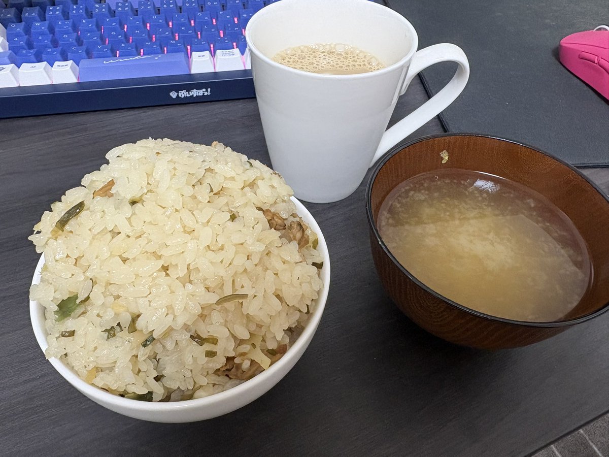 nil2921's tweet photo. 飯に変化がない https://t.co/l8caV15LIv