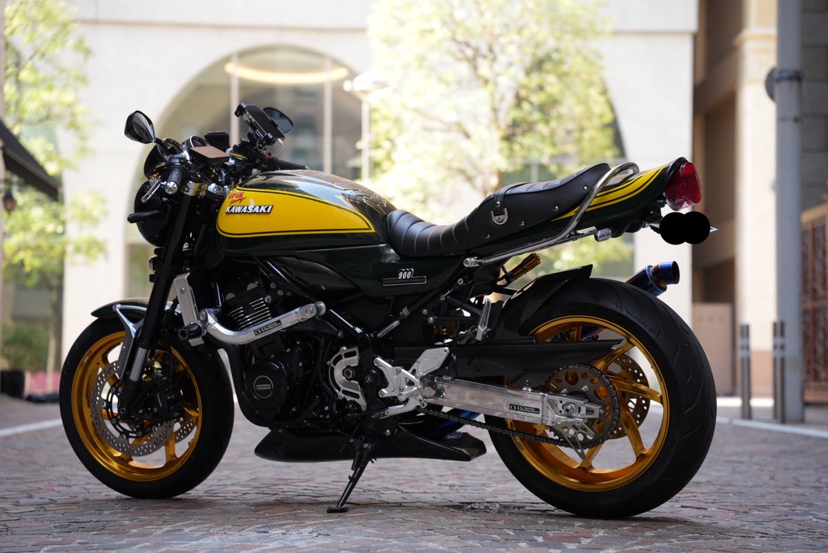 Z900RS847791's tweet photo. #愛車の左側の画像を無言で貼ってね見た人もやってねお願い

最近、全然乗れてないです💧 https://t.co/h3MqWezOJz