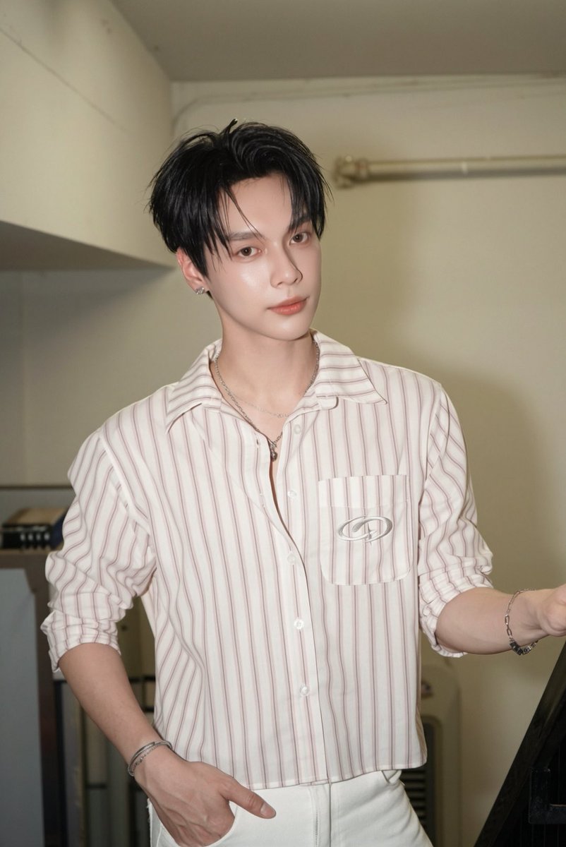InsightArtistTH's tweet photo. 📸 ภาพบรรยากาศ “เป็นต่อ” ในงาน TikTok Shop BDAY 🎂

ขอบคุณแฟน ๆ ทุกคนที่มาหาและให้กำลังใจเป็นต่อในวันนี้ 

แล้วมาเจอกันอีกนะ…💜

#PentorJrp #TikTokShop66xPentor
#tiktokshop66วันเกิดนี้พี่เลี้ยงเอง #tiktokshopth
#InsightArtist https://t.co/9GsomxUdAJ