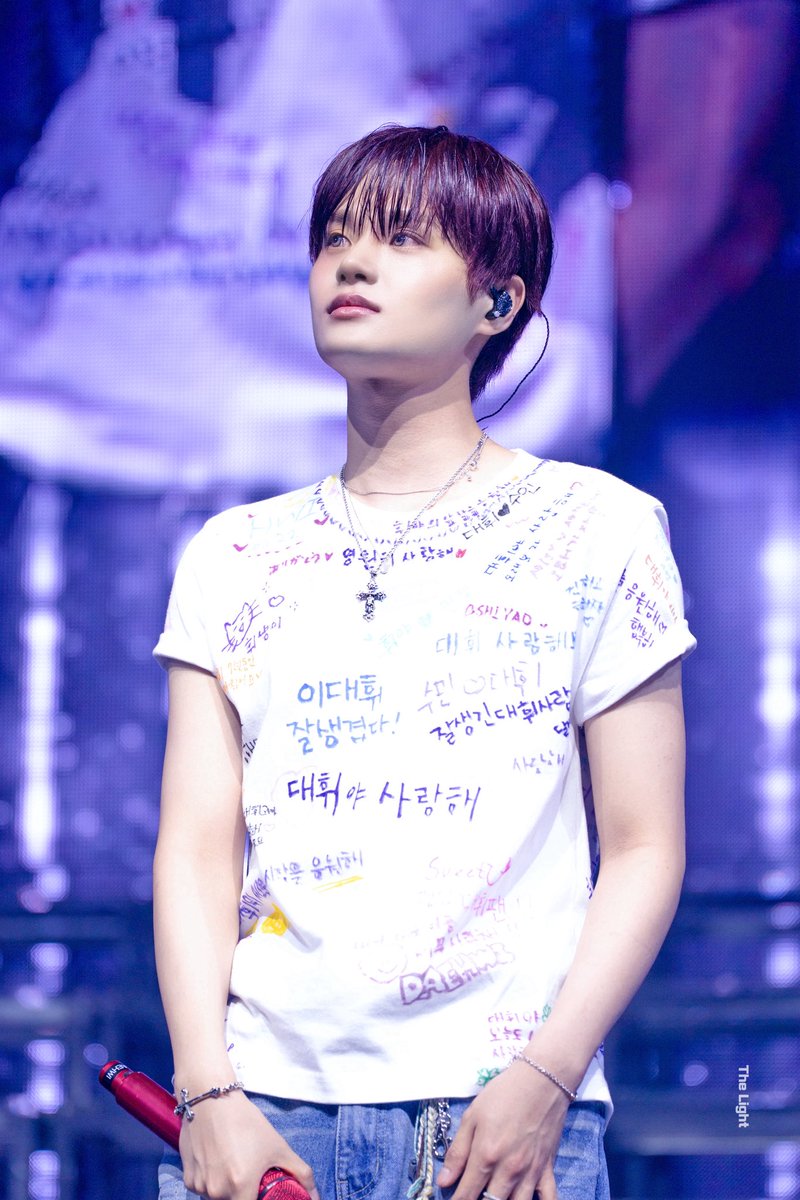 the_light0129's tweet photo. 260523 ‘6IX TO SEVEN’ HQ

#이대휘 #대휘 #DAEHWI #AB6IX https://t.co/VI3FW5safc