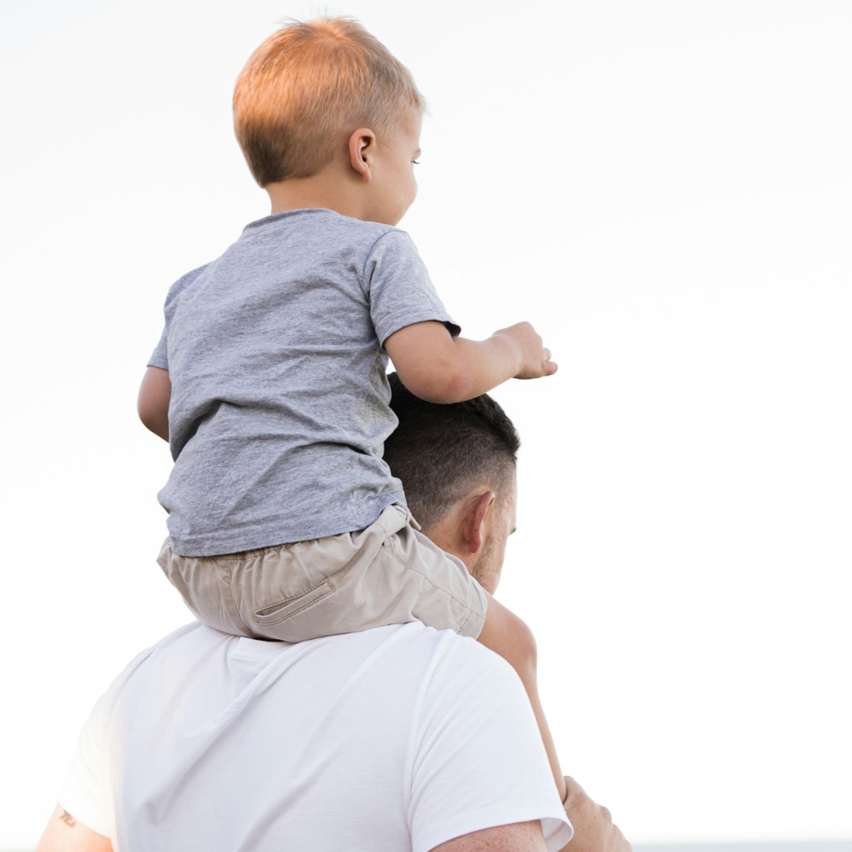WindmillSuites's tweet photo. Create those core memories that will last a lifetime with a family getaway to Arizona! Our #familyfriendly amenities and spacious accommodations will ensure everyone has a blast! Gather the crew! #familytravel https://t.co/dpXmmTaBmx