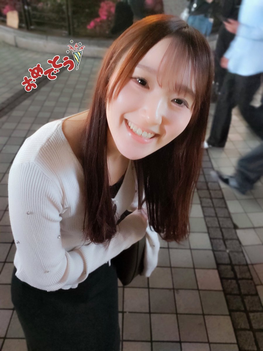 misslasttrain's tweet photo. 【🩷明日は🩷】
SDNY各位

6/7はモナ・ミダレさんのお誕生日です🎉🍑🎉

日々スケベとおしりに余念が無い御本人への温かいメッセージは勿論、直近の現場ご参加の方は直接のおめでとうを是非！！✨️ https://t.co/7dCz36hdP8