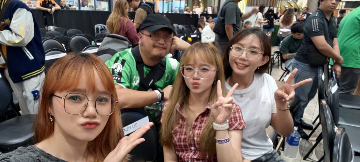 siopaomaster's tweet photo. Seeing my forever kami oshi and the duran twins again after so many years

@faithshanrae https://t.co/A9xelgGuTZ
