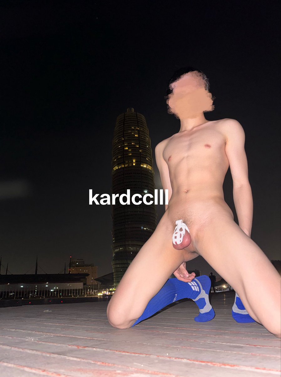 Kardcclll's tweet photo. 和大玉米合个影 后面还有大哥在钓鱼🤤 https://t.co/O8hw3cdfHM