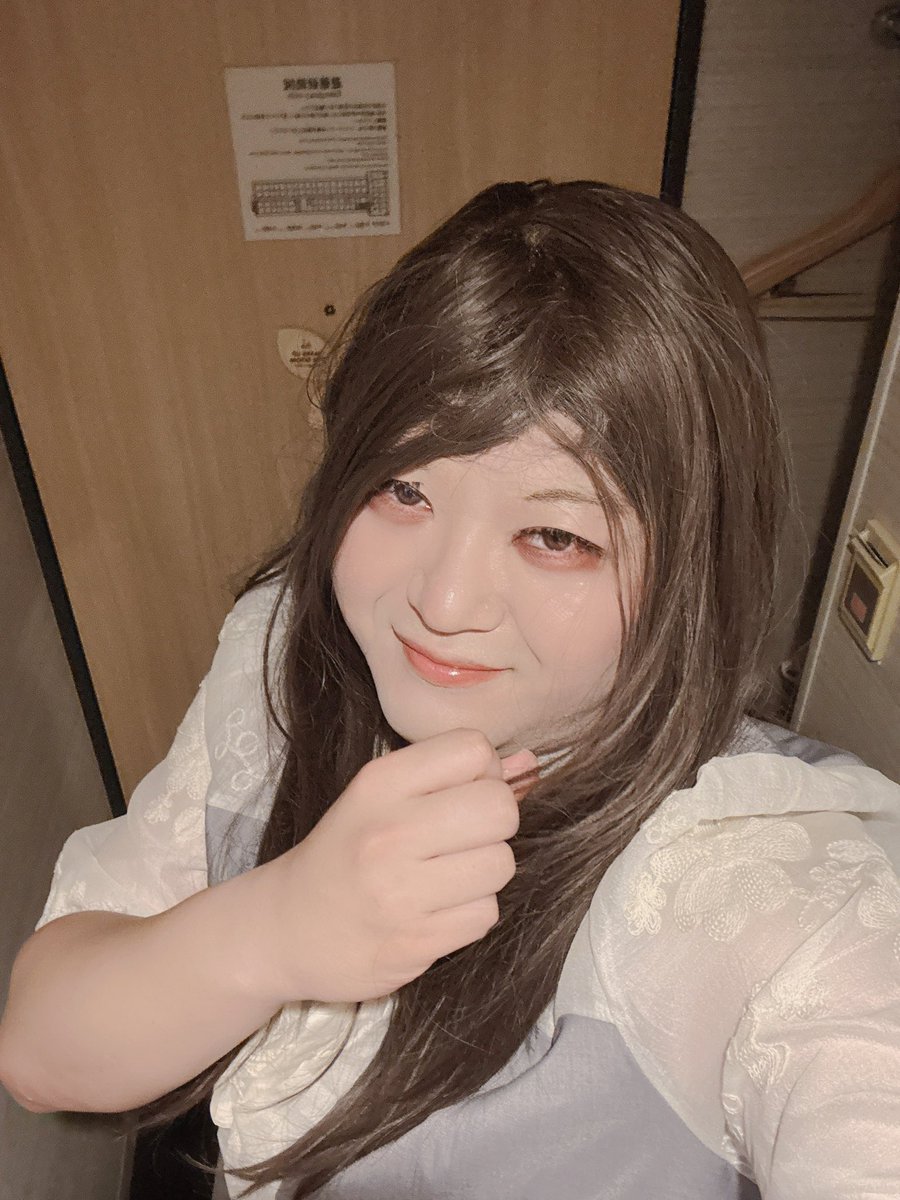rii250120's tweet photo. おやすみなさい✨
梅雨入りみたいだけど晴れててよかった😊
#女装 https://t.co/aDtvza7jdb