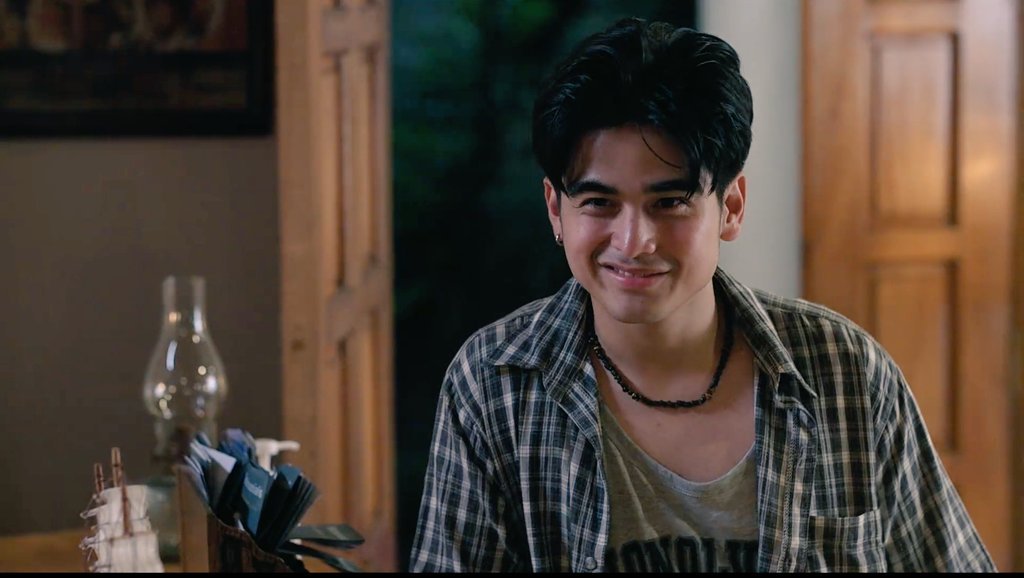 smolbeanzx's tweet photo. Ratings ng pambabalibag nila kay Kiko sa Hotel 88 https://t.co/Ltx1NEk4DI