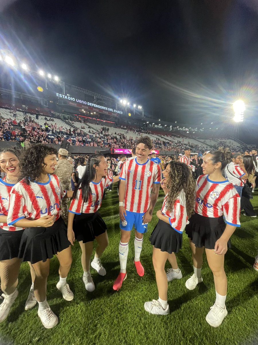 irenegomezc's tweet photo. “Vamos a decirle que tiene que perder contra Cerro” 🤣💙❤️

Teníamos una misión y cumplimos 😂 https://t.co/l1hCeGGhzm