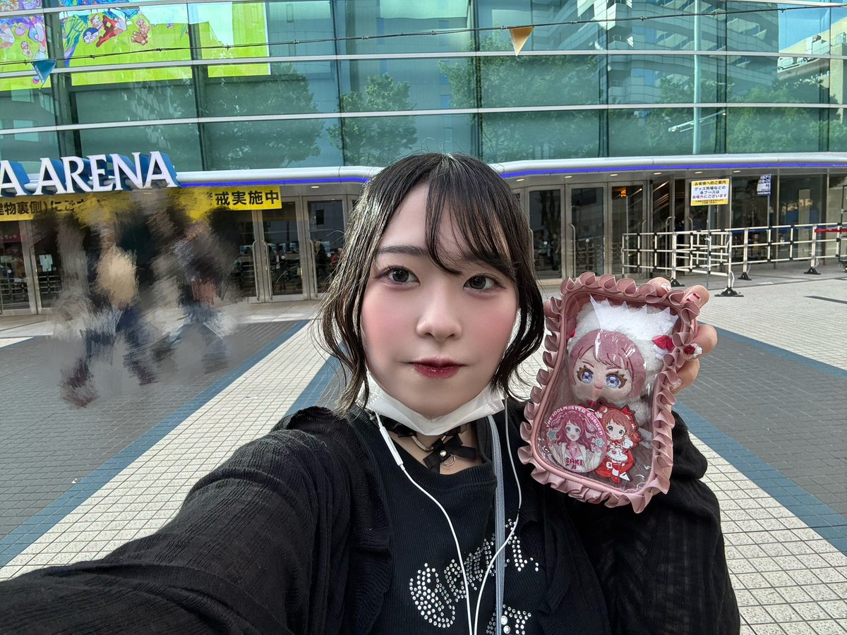 pretty_moch's tweet photo. H.I.F観てきました❤️‍🔥❤️‍🔥❤️‍🔥
学マスの現場は1stぶりだったんだけどめちゃくちゃパワーアップしていて、私も頑張りたいな〜〜〜とおもいました〜〜〜〜〜🥹パワーもらった！！

#今日のぷりもち #ぷりもち論者 https://t.co/8e5nMhcpCm