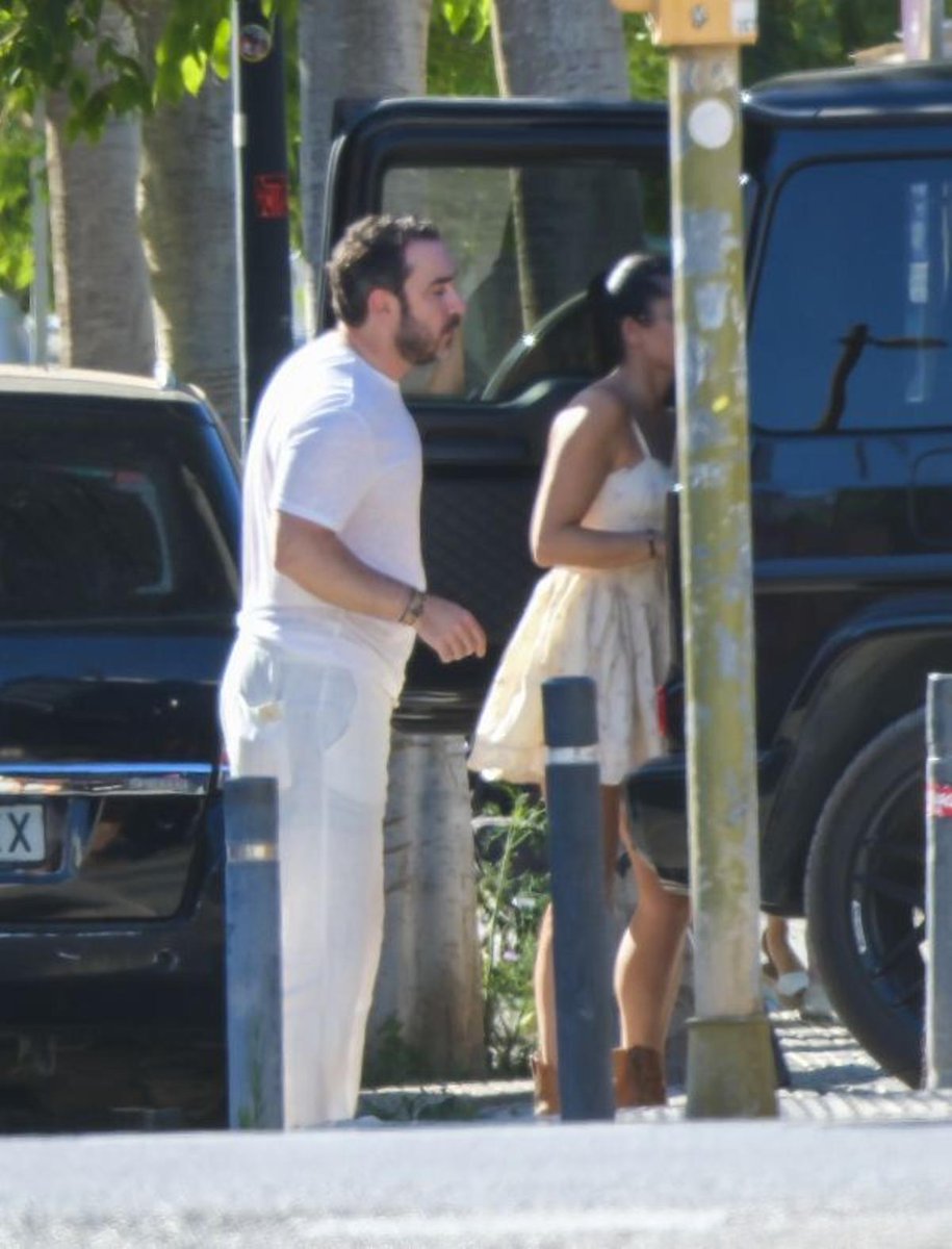 GermanGorraiz's tweet photo. ¿Irá Aldama  de nuevo de vacaciones a Ibiza?
Circula el rumor de que Aldama habría solicitado el juez Pedraz poder pasar unas vacaciones en Ibiza a pesar de que es insolvente y sus cuentas bancarias están vacías, ¿Otro Expediente X? https://t.co/WPPwy0ksOu