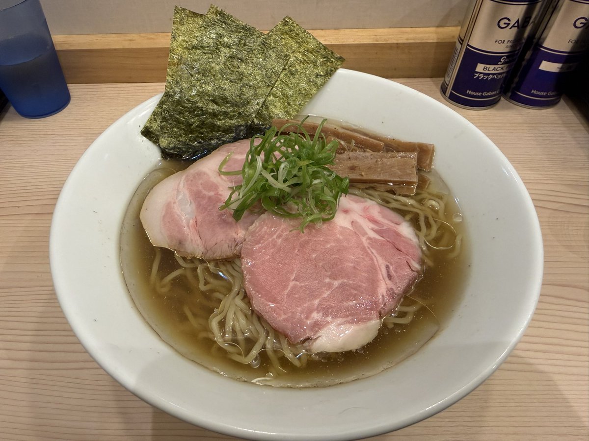 RUANN_LISA_OOR's tweet photo. @RamenLabLogic オオズワイガニがシジミの武装で、味が鬼強でやられました😆
これが通常のオオズワイガニ冷やしより+¥100で食べれるなんて…ありがたいってばよ‼︎ https://t.co/UyP7HWfDTA