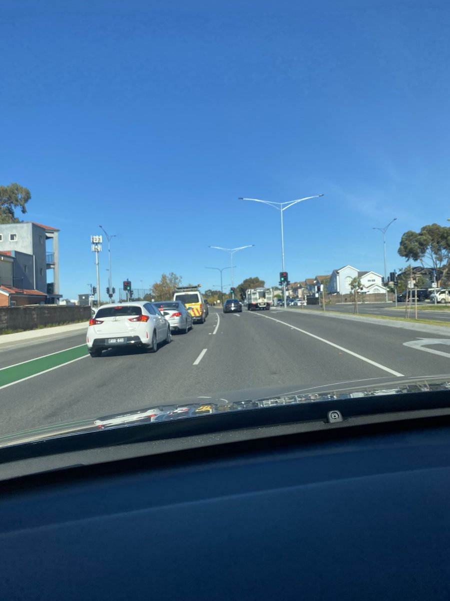 molfe2000's tweet photo. @CYBTRAFFIC @santhoshadvocte Until the roads are designed properly with lines and lanes there is no reference to point out violations. Kindly get infra to match the MVA using IRC designs. No sds, posters, flexors, only traffic signs must be visible. https://t.co/7mGVcT7FGe