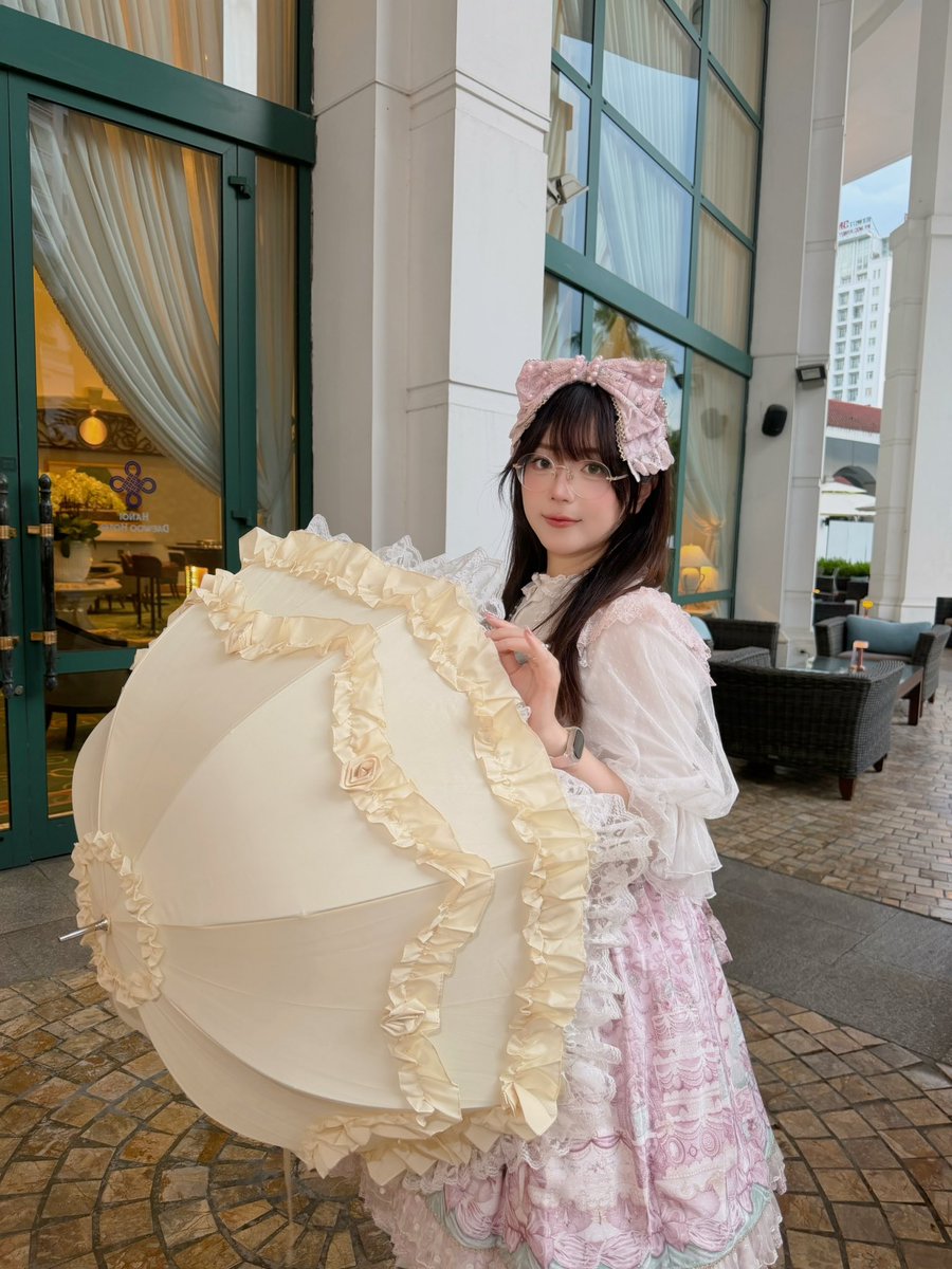 EybieBunnie's tweet photo. Happy International Lolita Day 🎀
#AngelicPretty #AntoinetteDecoration https://t.co/a3x9Vi5gaT