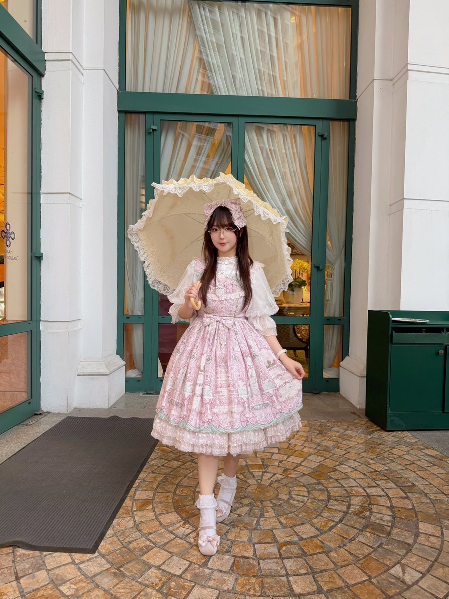 EybieBunnie's tweet photo. Happy International Lolita Day 🎀
#AngelicPretty #AntoinetteDecoration https://t.co/a3x9Vi5gaT