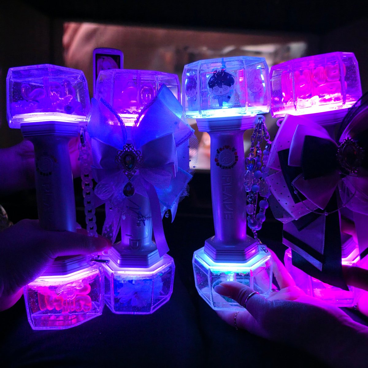 kkangachi's tweet photo. 스크린엑스로 보니 또 색다른 무대!👍 애들 얼굴도 잘보이고 무대도 더 멋있는!! 봐도봐도 질리지 않는 무대였지요!!

#PLAVE #플레이브 #PLAVE_INCINEMAS
#플레이브아시아투어_대쉬퀀텀리프_앙코르인시네마
#플레이브_대쉬퀀텀리프_관람인증이벤트

@4dplexfilm https://t.co/uuQ81JyZBL