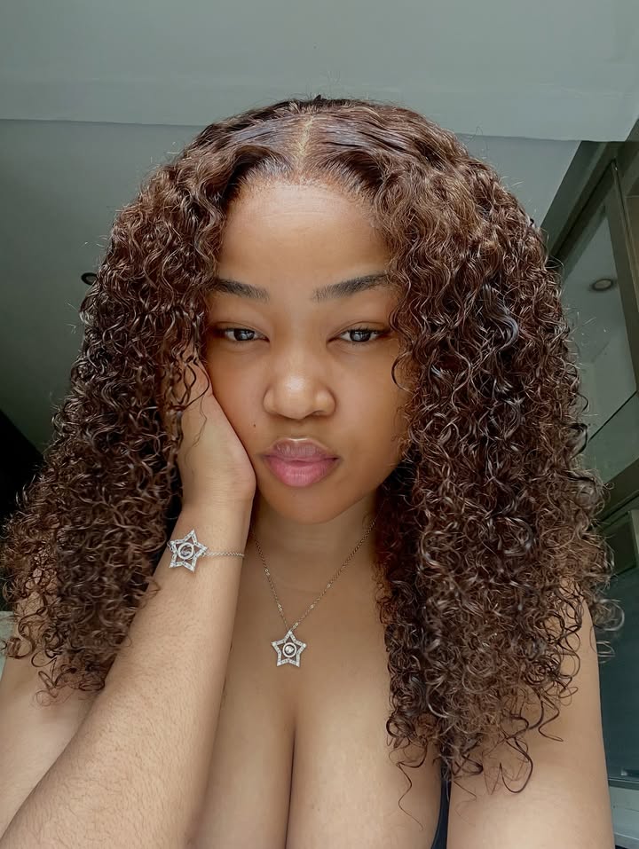 talker987's tweet photo. Ciach Manqoba has strong genes. Two daughters with two different mothers but they both look exactly like him. 🔥🔥🔥🔥 Asavela and Sinaye https://t.co/QKDi6LuYXI