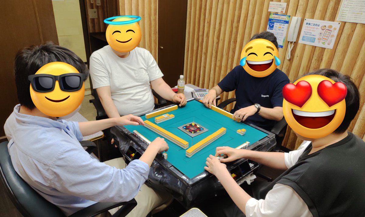 ZbosM's tweet photo. 梅雨に入りましたね。
ジメジメした環境は嫌ですよね？

こんな日は涼しい部屋で麻雀楽しみましょう。

今日は新規さん参戦されて活動中です！

#ふくやまーじゃん
#福山市
#ノーレート麻雀 https://t.co/APhDoRcxFD