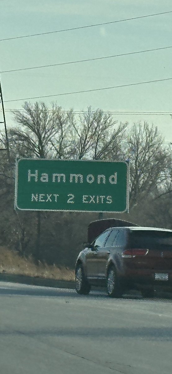 publicpolicyman's tweet photo. The site of the new Chicago Bears stadium in Hammond, Indians next to an oil refinery, a chemical plant, and a tollway that cost $8 bucks, go Bears. https://t.co/La80FRll2G