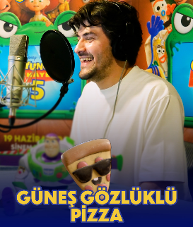 7toonss's tweet photo. Oyuncak Hikayesi 5'in orijinal dilinde Bad Bunny'nin seslendirdiği Güneş Gözlüklü Pizza karakterinin Türkçe sesi Ceyhun Karakaş olacak.

19 Haziran'da sinemalarda. https://t.co/SDs6bQDfpC