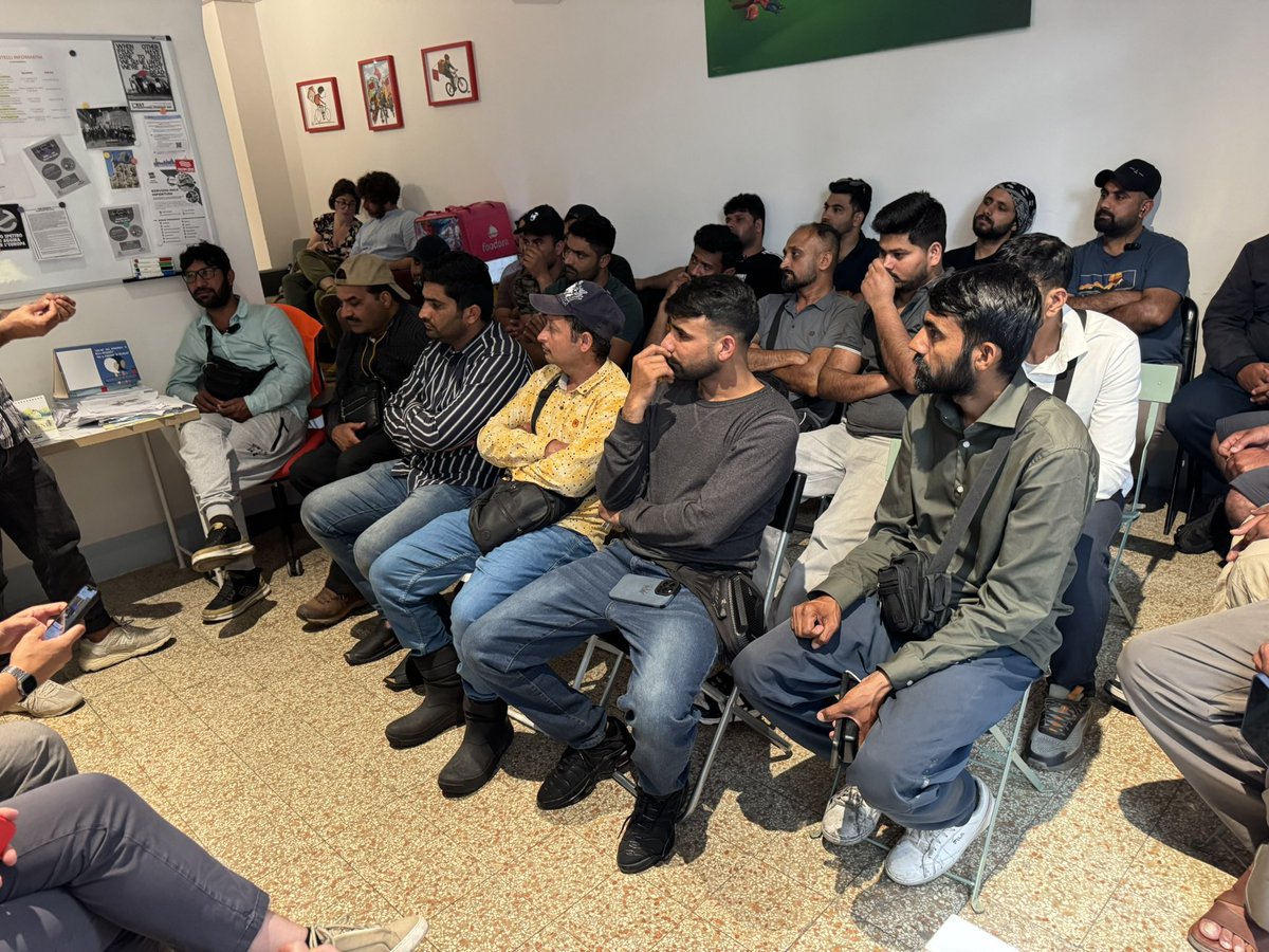 CgilFirenze's tweet photo. Sicurezza stradale, a Casa Rider Firenze incontro Comune-Cgil-ciclofattorini

👉 La nota: https://t.co/J7BkGxZ6iq https://t.co/Wxq2VNTU8A