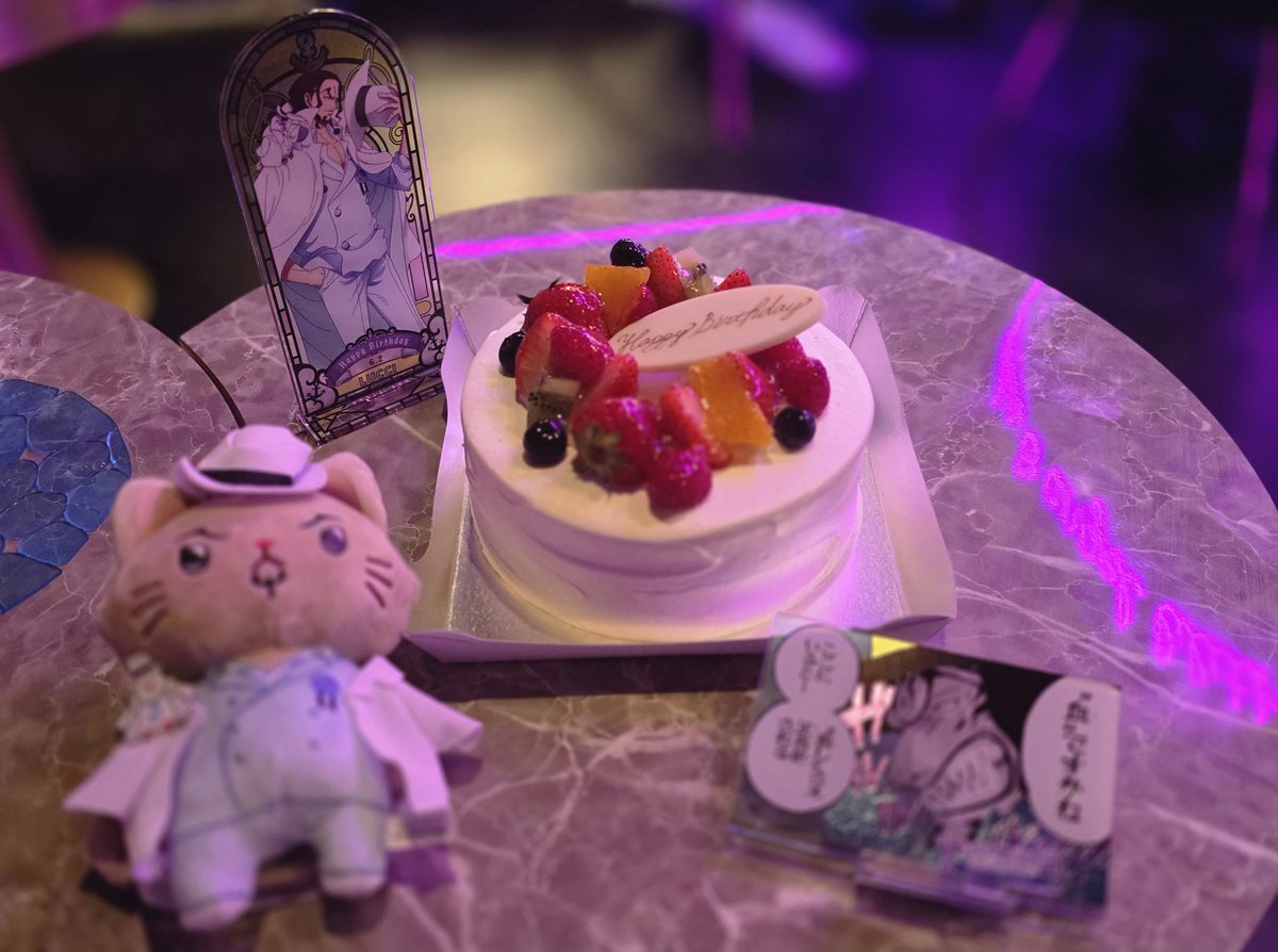 chl_LILITH's tweet photo. 【間借り】ロブ・ルッチさんの誕生日だったので現さんに食べるの手伝ってもらった
やりきったッスね‼️お疲れさまです‼️ https://t.co/B8cqL3Cqiz