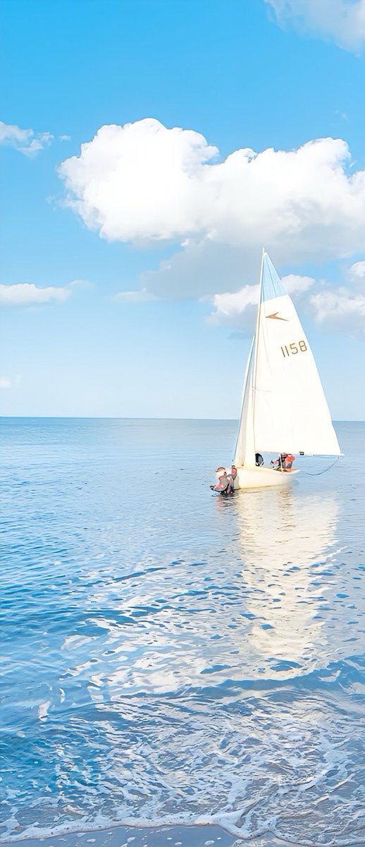 SunShiiine0001's tweet photo. Share your Boat Photographs https://t.co/sWlZQN6Rsu